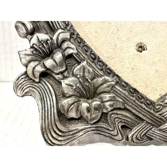 Antique style decorative art nouveau frame - Picture 5 of 8